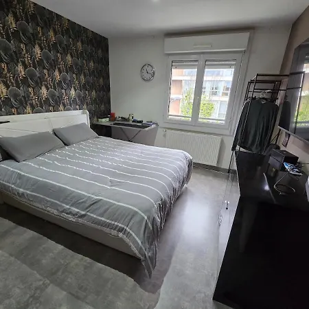 Escale Dunkerquoise アパート